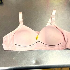 36 D soft pink bra